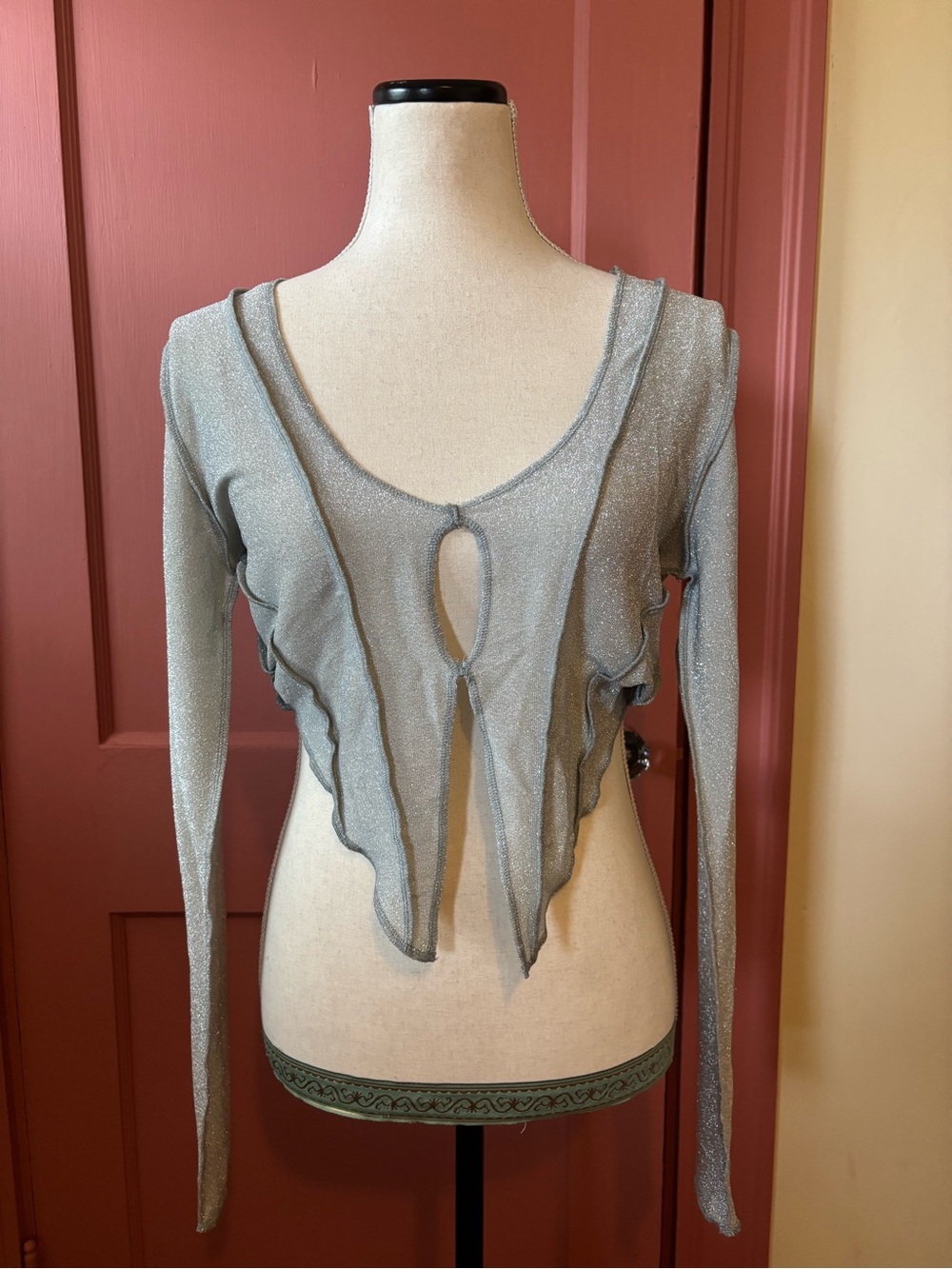 UO • Metallic Cut Out Crop Top